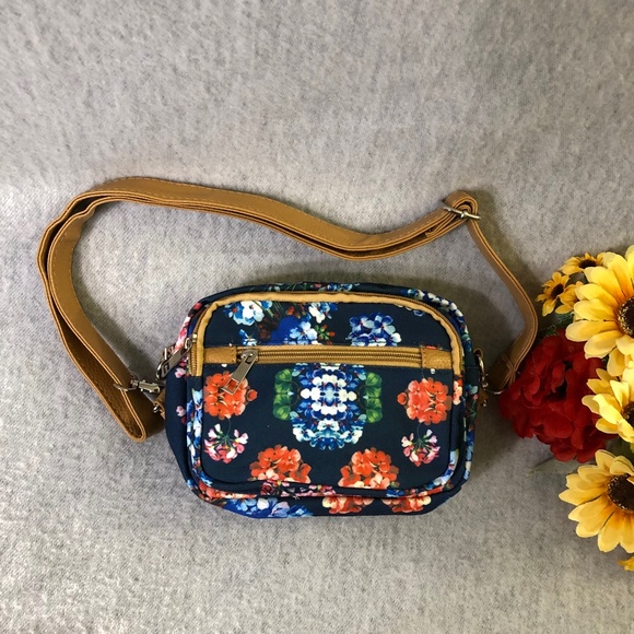 Handbags - NWOT - Navy Floral Fanny Pack / Shoulder Bag